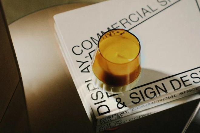 女生超爱的这个小物件竟会危害健康pg电子娱乐平台别再放床头了！(图3)